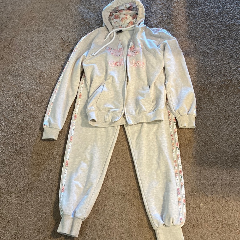 Adidas very feminine truck suite